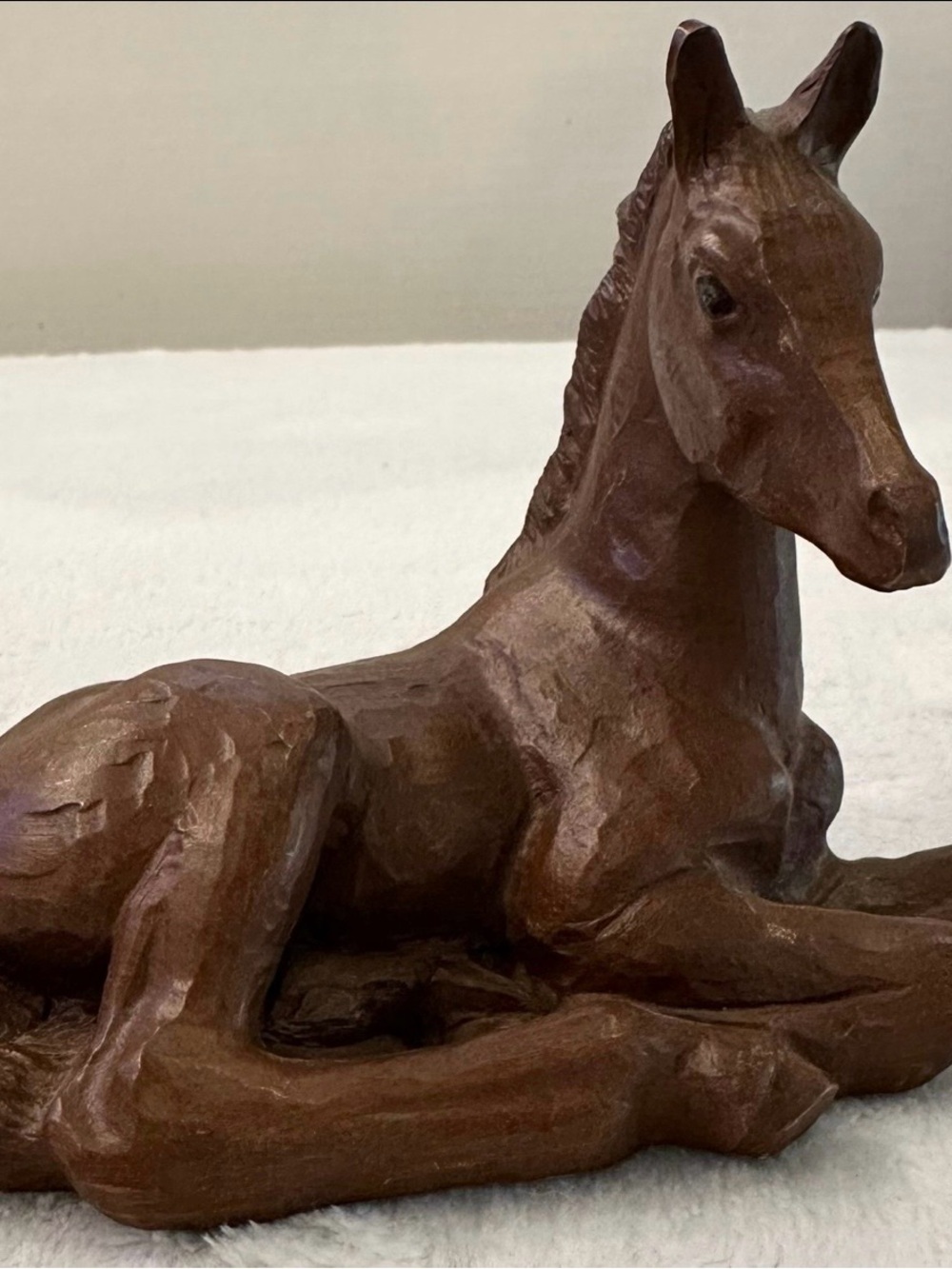 VINTAGE Red Mill Manufacturing Laying Horse Foal Figurine 1989 USA brown - Picture 1 of 8